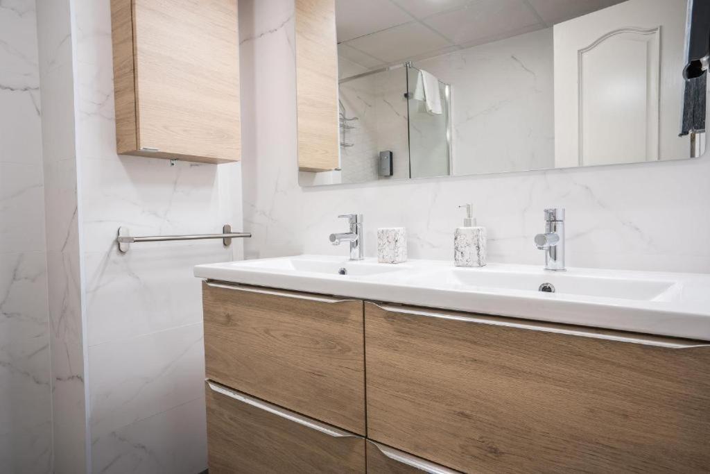 Apartamento Centrico Frente Villa Oniria 格拉纳达 外观 照片